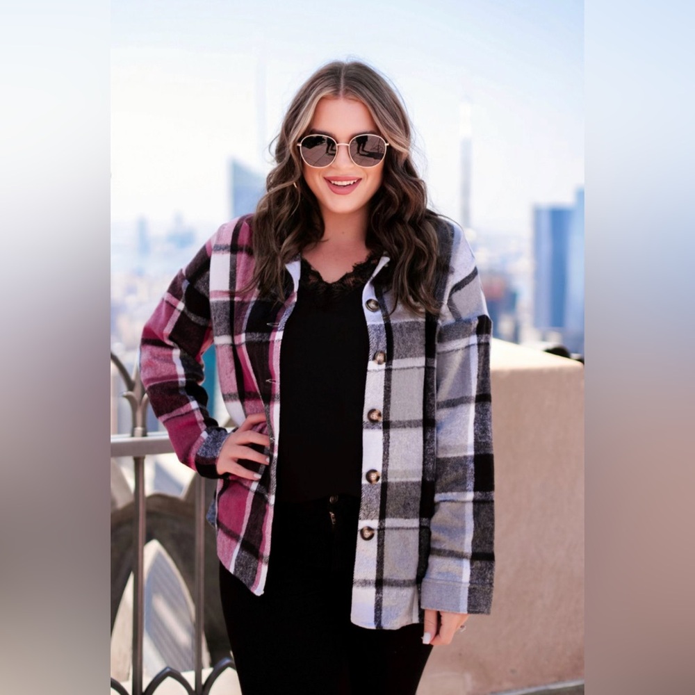 Gatlinburg Color Block Shacket NWT